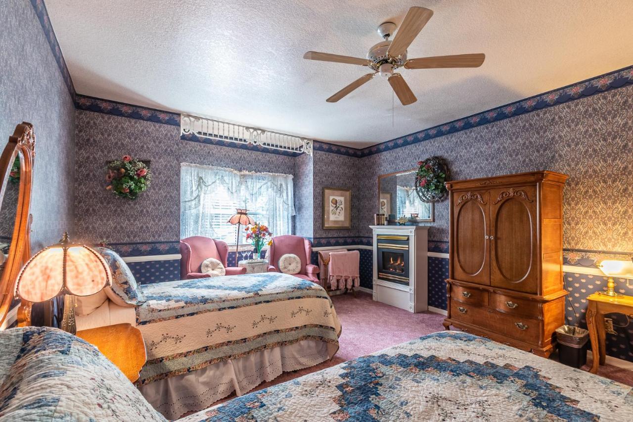 Apples Bed And Breakfast Inn 大熊湖 外观 照片