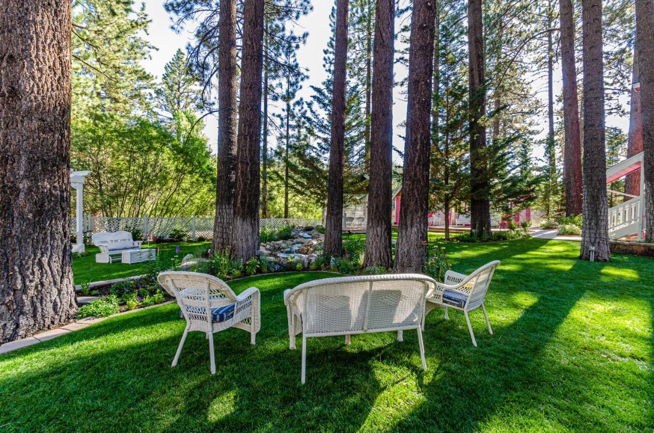 Apples Bed And Breakfast Inn 大熊湖 外观 照片